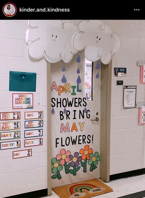 April Daycare Door Ideas, Preschool Classroom Inspiration, April Door Ideas For Classroom, Kindergarten Classroom Door Ideas, 1st Grade Classroom Ideas, April Door Decorations Classroom, Spring Preschool Door Ideas, Classroom Door Spring, Summer Door Ideas For Classroom