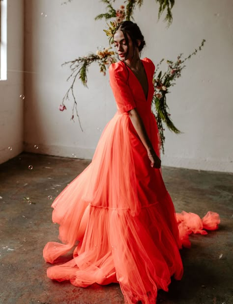 Dye Wedding Dress, Orange Dress Wedding, Ethereal Gown, Red Wedding Dresses, Traditional Bride, Orange Wedding, Green Wedding Shoes, Colored Wedding Dresses, Red Wedding