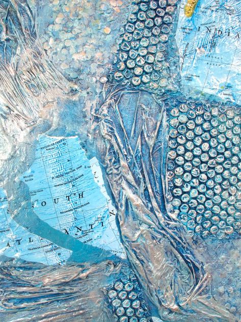 Painting On Bubble Wrap, Art With Maps, Bubble Wrap Painting, Drawing Maps, Sea Inspired Art, Bubble Wrap Art, Cartography Art, Mixed Media Texture, Diy Decoupage