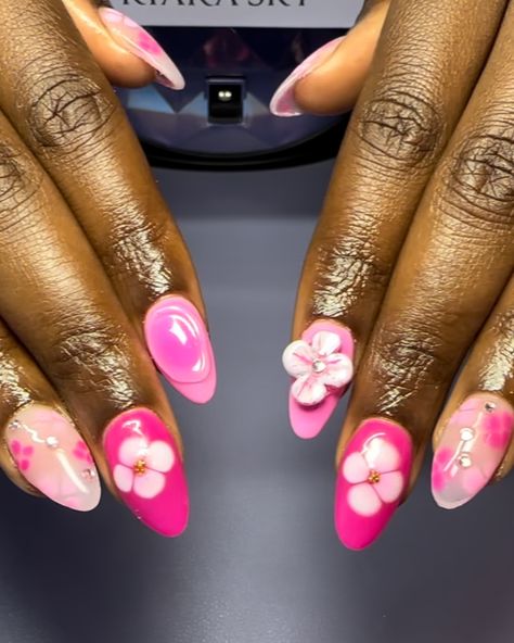 Pink is the perfect birthday colour 💖🌸🌺💄 ~ 📍10580 115 St NW Edmonton, AB 💜Link in BIO to BOOK 📖 💜DM to ORDER Custom pressies 💅🏽 💜 DM to ORDER Cuticle oil brush pens🖌️ ~ ~ ~ ~ ~ ~ Edmonton Nail Technician, Hand-drawn Nail Art, pink Nails, Short Nail Design, Pink Nail Designs, 3D nail design, blooming nail design, birthday nails, 3D flower nails, #pinknailart #pinknailsdontcare #pinknaildesigns #pinknails💕 #pinknailpolish #shortnaildesigns #shortnailsrock #shortnailinspo #shortnailsclub #short... Nail Design Birthday, Pink Nails Short, Short Nail Design, Nail Art Pink, 3d Nail Designs, 3d Flower Nails, Nails 3d, Design Birthday, Pink Nail Art