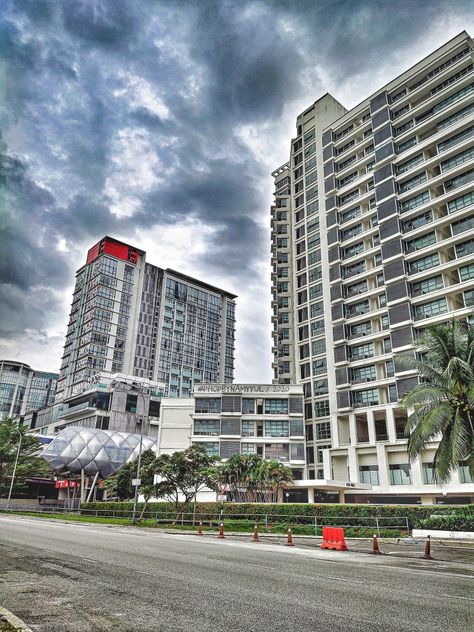 Subang Jaya 🇲🇾 Subang Jaya, Dark Sky, Dark Skies, Soho, Skyscraper, Multi Story Building, Building