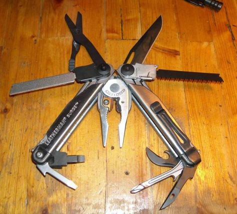 This is basically, exactly the Leatherman Surge I want to make. Leatherman Wave Mods, Leatherman Surge, Leatherman Tool, Leatherman Wave, Multi Tool Knife, Edc Tools, Edc Gear, Tool Bag, Dog Houses