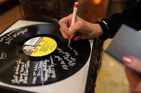 Signing a record instead of a guestbook is a unique way to remember this Sinatra soiree! Grease Party, 50s Theme Parties, 70s Party Theme, Beatles Party, 80s Birthday Parties, 70th Birthday Party, Bar A Bonbon, 80s Theme Party, 70s Party