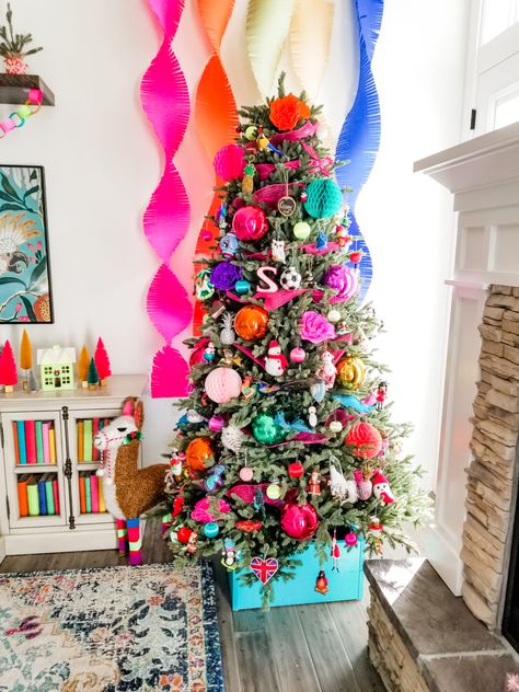 Colorful Christmas home tour - 804 Sycamore Colorful Christmas Decorations Aesthetic, Retro Colorful Christmas, Bright Colors Christmas Tree, Whimsical Outdoor Christmas Decor, Colorful Holiday Decor, Bright Christmas Color Palette, Vintage Colorful Christmas, Bright Colored Christmas Tree, Colorful Christmas Tree Ideas