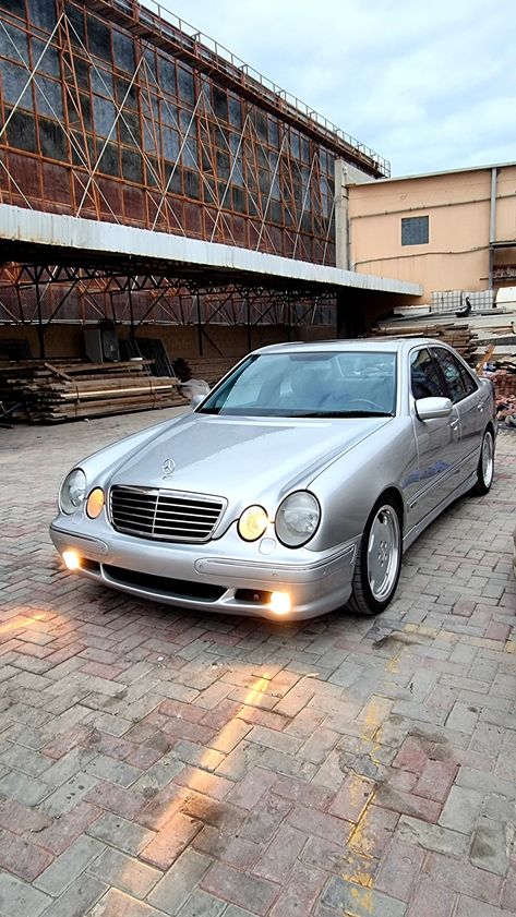 Mercedes E320, Mercedes W126, Mercedes W211, Boxing Images, Cool Galaxy Wallpapers, مرسيدس بنز, E55 Amg, Motor Works, Benz Amg