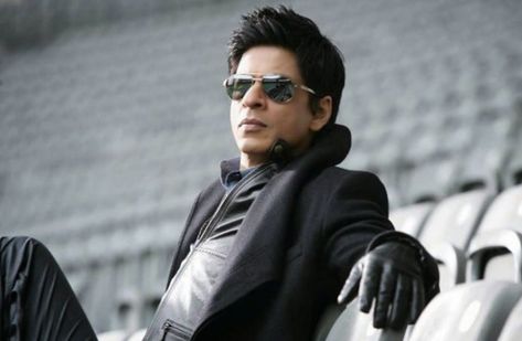 Don Srk, Don Shahrukh Khan, Don 2, Most Handsome Actors, Wallpaper Dekstop, Shah Rukh Khan, Most Handsome Men, Star Jeans, Shahrukh Khan