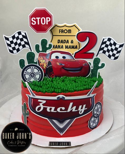 Mcqueen Cake Design, Mc Queen Cars, Cars Theme Cake, Queen Cake, Mcqueen Cake, Cars Birthday Cake, Cars Cake, Queen Cakes, Cake Decorating For Beginners