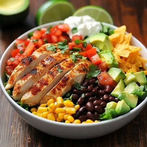 Mary Berry the cook Fans | Savory Santa Fe Chicken Salad with Southwest Flavors | Facebook Valerie Bertinelli Recipes, Santa Fe Chicken Salad, Santa Fe Salad, Santa Fe Chicken, Recipes Savory, Ina Garten Recipes, Valerie Bertinelli, Healthy Food Inspiration, Sante Fe