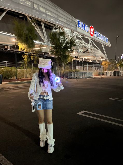 saw txt in la 05/28/23 <3 Enhypen Tour, Concert Poses, Pop Concert Outfit, Cute Concert Outfits, Txt Concert, Current Aesthetic, Kpop Concert Outfit, Concert Fit, Kpop Concert