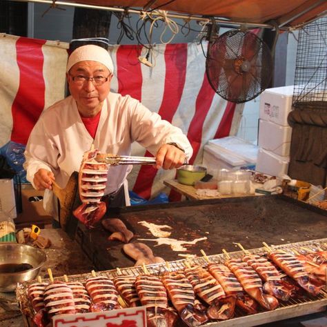 Japanese Festival Food Japanese Festival Food, Yakitori Bar, Japanese Vacation, Japan Street Food, World Street Food, Festival Food, Japanese Street Food, Japan Holidays, Asian Street Food