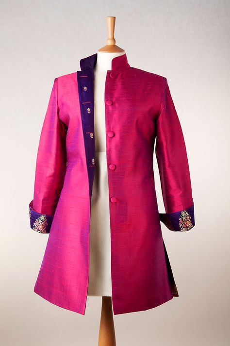 Raw silk jacket in fuchsia. Lined with sari material. Perfect for parties Raw Silk Jackets For Women, Grandma Dresses, Grandma Dress, Clothes For Women Over 50, Silk Coat, Long Coat Women, Wedding Clothes, Beautiful Dress Designs, Silk Jacket