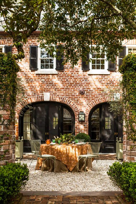 French Red Brick House Exterior, Natural Brick House Exterior, Modern Tudor Exterior, House Restoration, Brick Exterior, Exterior Renovation, 카페 인테리어 디자인, Big House, Hus Inspiration