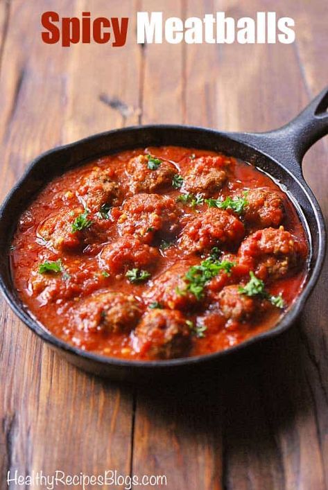 Baked Pork Meatballs, Spicy Italian Meatballs, Spicy Meatballs Recipe, Spicy Meatballs, Roasted Beet Salad, Pork Meatballs, Baked Pork, Healthy Food Blogs, Minced Meat