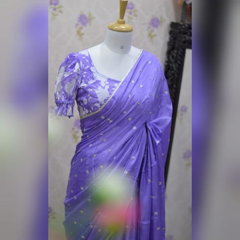 New Model Plain Sarees, Sifon Blouse Design, Georgette Blouse Designs Indian, Shiffon Sarees Blouse Designs Latest, Shiffon Sarees Blouse Designs, Normal Saree Blouse Designs, Blouse Designs For Georgette Sarees, Baloon Sleeves For Blouse, Georgette Blouse Designs Latest