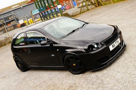 #Vauxhall #Corsa (SR) #Modified #Slammed #Bagged #BlackOnBlack Chevy Pop, Need For Speed Cars, Corsa Wind, Chevrolet Corsa, First Cars, High Performance Cars, Vauxhall Corsa, Chevy Pickups, Car Colors