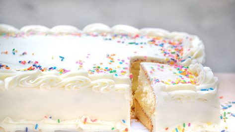 Grocery Store Cake Recipe, Costco Cake Copycat Recipe, Costco White Cake Recipe, Costco Sheet Cake Recipe, Costco Vanilla Cake Recipe, Walmart Cake Recipe, Copycat Costco Cake, Copycat Costco Vanilla Cake, Bakery Quality Cake Recipe