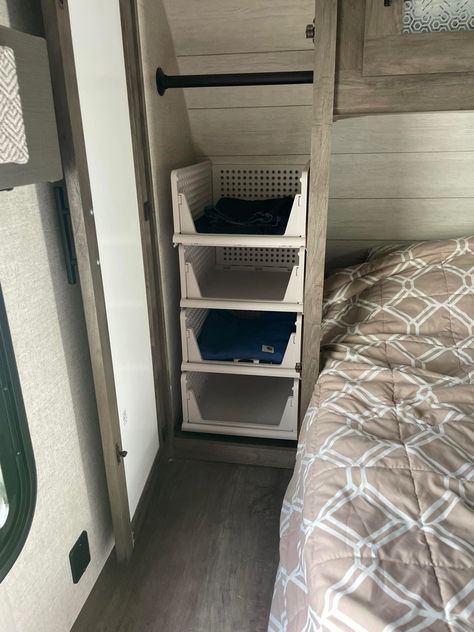 Camper Home Storage Ideas, Camper Pass Through Storage Ideas, Motorhome Bedroom Ideas, Clothes Organization Camper, Camper Bunk Room Storage Ideas, Clothes Storage For Camper, Couch For Camper, Organization Ideas For Camper, Dollar Store Rv Hacks Organizing Ideas