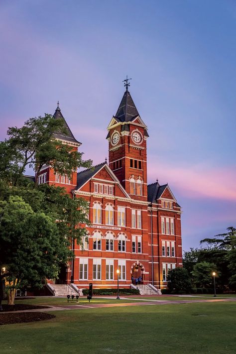 Auburn, Alabama Alabama College, Auburn Alabama, Best Places To Retire, Ocean Springs, Dream College, Pawleys Island, College Town, Dream School, Auburn University