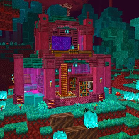 Nether Wood House Minecraft, Nether Paths Minecraft, Minecraft Nether Village, Nether Base Minecraft Ideas, Nether Room Minecraft, Minecraft Nether Base Ideas, Nether Base Ideas, Cherry Blossom Nether Portal, Nether House Minecraft