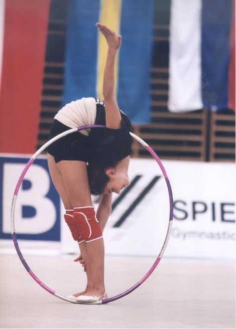 Flexibility Motivation, Alina Kabaeva, Rhythmic Gymnastics Training, Gymnastics Flexibility, Gymnastics Training, Acrobatic Gymnastics, Artistic Gymnastics, Gymnastics Workout, Dance Life