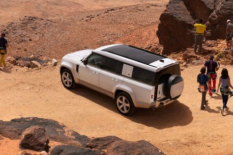 Land Rover Suv, New Land Rover Defender, Land Rover Defender 130, Slammed Cars, Defender 130, New Defender, Overland Truck, Jump Seats, Hypebeast Wallpaper