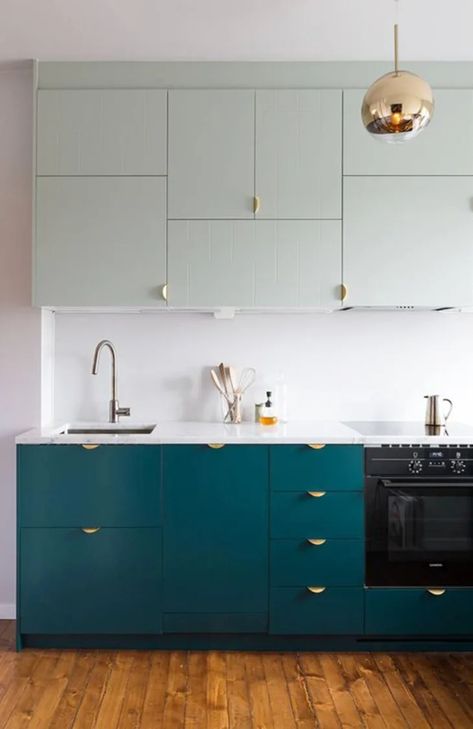 Color Ideas for the Kitchen: Dark Teal Cabinets | Apartment Therapy Teal And Green Kitchen, Teal Blue Kitchen Cabinets, Kitchen Teal Cabinets, Dark Teal Kitchen Cabinets, Dark Teal Cabinets, Teal Cupboards, Contempory Kitchen, Turquoise Kitchen Cabinets, Teal Kitchen Cabinets