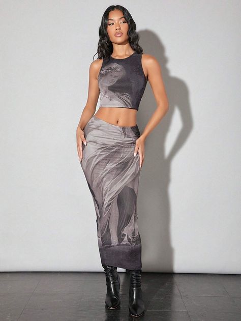 Top And Long Skirt, Skirt Two Piece, Grey Outfit, Two Piece Set, Female Portrait, Two Piece Outfit, Long Skirt, Black And Grey, Two Piece