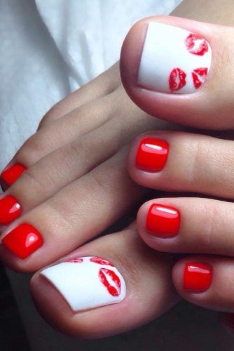 48 Toe Nail Designs To Keep Up With Trends | Page 10 of 16 Pedicure Designs Toenails, French Pedicure, Toe Nail Color, Pretty Toe Nails, Cute Toe Nails, Pedicure Designs, Super Nails, Toe Nail Designs, Pedicure Nail Art