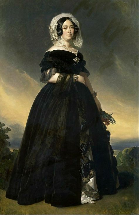 Dark Victorian Dress, Royalty Portraits, Royal Portraits Painting, 1800s Portraits, Black Victorian Dress, Duchess Of Kent, 19th Century Dress, 1880s Fashion, Dress Painting