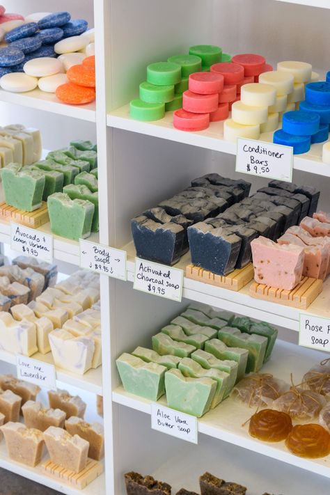 Soap Shop Display, Cold Press Soap Recipes, Soap Store, Soap Photography, Business Hacks, Soap Display, Cosmetics Store, Bath Store, Store Layout