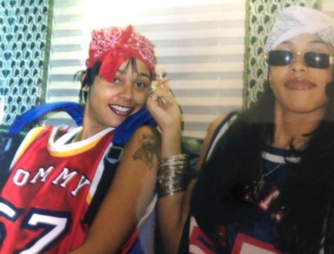 AALIYAH LEGION on Twitter: "New rare Aaliyah & Kidada 🥺… " Kidada Jones, Aaliyah Aesthetic, New York January, Aaliyah Pictures, Aaliyah Style, Aaliyah Haughton, Aaliyah, American Singers, Black Aesthetic