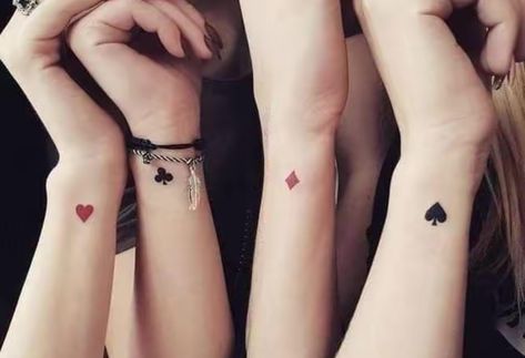 Best Friend Tattoos Matching, Friend Tattoos Matching, Matching Tattoos For Siblings, Pair Tattoos, Matching Bff Tattoos, Tato Paha, Cousin Tattoos, Maching Tattoos, Matching Friend Tattoos