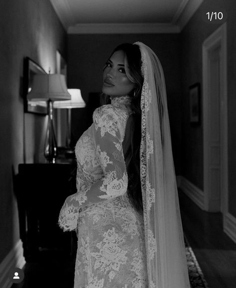 Cathedral Lace Veil, Galia Lahav Bridal, Wedding Veil Lace, Cathedral Wedding Veil, Couture Wedding Dress, Cathedral Wedding, Wedding Veils Lace, Fancy Wedding Dresses, Wedding Court