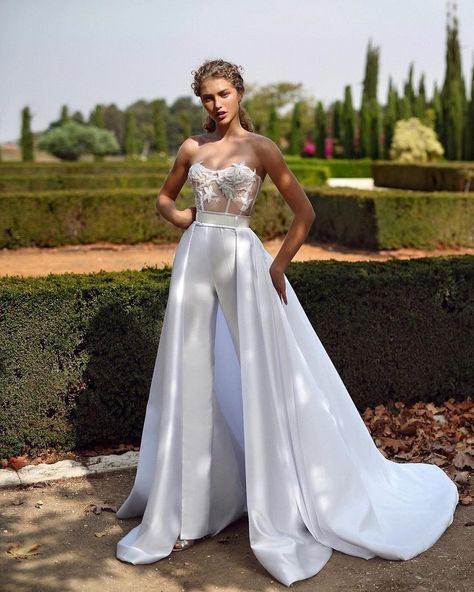 Eden Aharon Wedding Dresses – Broadway 2019 Bridal Collection – I Take You | Wedding Dress | Wedding Gowns | Wedding Dresses Reception Jumpsuit, Gowns Corset, Wedding Dress Overskirt, Wedding Pantsuit, Fairy Tale Wedding Dress, 여름 스타일, Bridal Jumpsuit, Wedding Jumpsuit, Galia Lahav