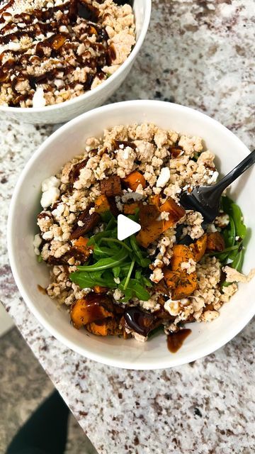 Aubrey Schoenekase (kalekouture) on Instagram: "the easiest no prep, throw together, weeknight dinner! @caraloren made this on her story awhile back & we have loved it ever since. the goat cheese + balsamic glaze combo is 💯 arugula, ground turkey, roasted sweet potatoes, crumbled goat cheese, balsamic glaze!  ⠀⠀⠀⠀⠀⠀⠀⠀⠀⠀⠀⠀ #kalekourure #dinner #healthy #healthydinner #easydinner #dinneridea #foodblog #weeknightdinner #macros #highprotein" Turkey Roasted, Crumbled Goat Cheese, Dinner Healthy, Balsamic Glaze, The Goat, Roasted Sweet Potatoes, Ground Turkey, Arugula, Sweet Potatoes