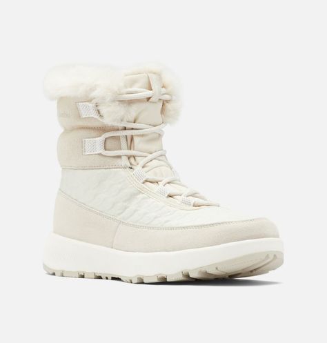 Winter Outfits Snow, Winter Trip, Winter Outfits Aesthetic, Luxury Boots, Snow Fashion, Waterproof Snow Boots, Sneaker Sale, Winter Shoes For Women, Waterproof Winter Boots