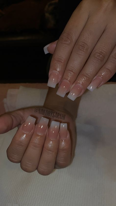 Medium Ombre Acrylic Nails, Short Square Ombré Nails, Acrylic Ombre Nail Designs Short, Ombre Medium Nails, Shirt Ombre Nails, Ombré Gel X Nails, Short Acrylic Nails Designs Ombre, Short Acrilyc Nail Ideas Square, Tapered Square Ombre Nails