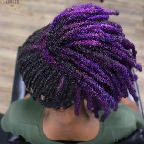 Purple Highlights on Locs Boxed Hair Color, Purple Dreads, Dyed Dreads, Colored Dreads, Lighter Hair, Beautiful Dreadlocks, Short Locs Hairstyles, Dreadlock Styles, Dreads Styles