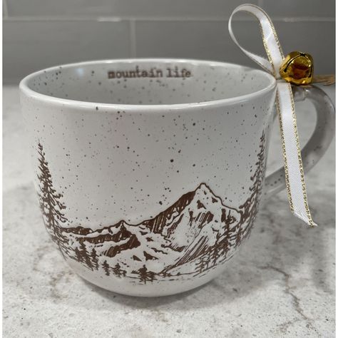 Enjoy Your Morning Coffee While Being Transported To The Great Outdoors With This 16oz Ceramic Coffee Mug From Market Finds. Featuring A Lightly Speckled Beige With Brown Embossed All-Around Mountain Design. “Mountain Life” Embossed Inside Rim. Comes With A Cute Gift Tag With Jingle Bell Tied On Handle With A Ribbon. Made Of High-Quality Ceramic, It Is Sturdy, Durable, Dishwasher And Microwave Safe For Many Years Of Enjoyment. We Have 8 Available At The Time Of This Listing, Pack With Care And S Mens Coffee Mug, Nature Mug Designs, Christmas Tree Mugs, Coffee Mugs Ceramic, Snowflake Mug, Christmas Ceramic Mug, Ceramic Mug Shapes, Cabin Mugs, Ceramics Mug Ideas