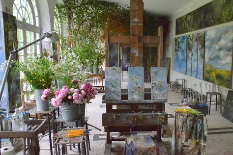 Claire Basler, Houston Design, Words On Canvas, Dream Studio, Easels, Painted Paneling, Artist House, French Artists, Creative Space