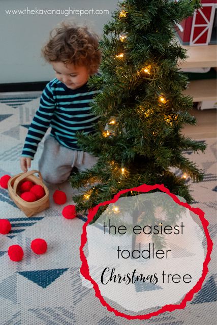 Christmas Tree Inspiration Simple, Toddler Christmas Tree, Tree Themes, Easy Toddler, Christmas Tree Inspiration, Montessori Toddler, Toddler Christmas, Christmas Tree Themes, Montessori Activities