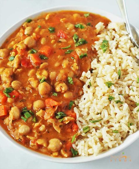 Chickpea Stew Vegan, Stew Vegan, Good Source Of Protein, Source Of Protein, Chickpea Stew, Rice And Beans, Chickpea Recipes, Vegetarian Recipe, Vegan Soups