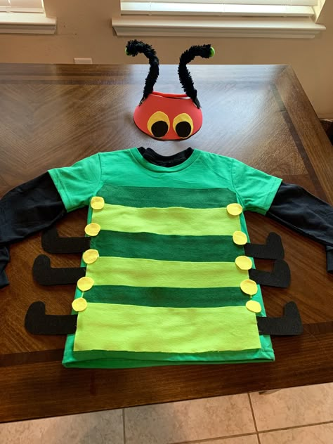 Hungry Caterpillar Costume Diy Kids, Insect Costume Diy Easy, Diy Very Hungry Caterpillar Costume, Diy Hungry Caterpillar Costume, Diy Caterpillar Costume, Caterpillar Costume Diy, Caterpillar Halloween Costume, The Very Hungry Caterpillar Costume, Very Hungry Caterpillar Costume