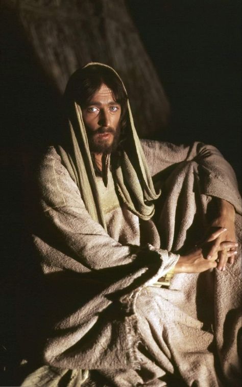 🎬... Jesus of Nazareth (Italian title: Gesù di Nazareth) is a 1977 British-Italian epic film and television drama serial directed by Franco Zeffirelli and co-written by Zeffirelli, Anthony Burgess, and Suso Cecchi d'Amico which dramatizes the birth, life, ministry, crucifixion and resurrection of Jesus. It stars Robert Powell as Jesus, and features an all-star cast of actors, including eight who had won or would go on to win Academy Awards: Anne Bancroft, Ernest Borgnine, Laurence Olivier, Chri Biblical Movies, Jesus I Need You, Biblical Clothing, Dance With My Father, Jesus Crist, Ernest Borgnine, Jesus Of Nazareth, Anthony Burgess, Laurence Olivier