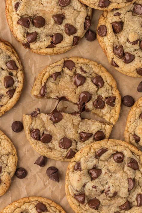 These brown butter chocolate chip cookies are life-changers! The combination of browned butter and brown sugar creates crisp edges and perfectly soft centers of ooey, gooey goodness. Follow my 7 foolproof steps to make brown butter cookies that will become your family's absolute favorite. Brown Butter Cookies, Brown Butter Chocolate Chip, Make Brown, Brown Butter Chocolate Chip Cookies, Perfect Chocolate Chip Cookies, Cookie Bar, Browned Butter, Bar Recipes, Ooey Gooey