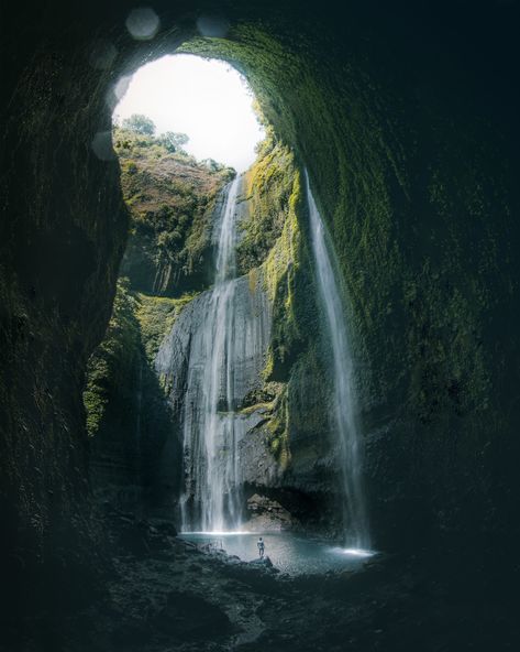 Photo by @joeadimara_  Ready to explore Indonesia? Check out these stunning East Java waterfalls for an epic adventure in the jungle! We're sharing maps, hiking tips, and so much more! #waterfalls #indonesia #eastjava #java #hiking #jungle #Outdoors #southeastasia #asia #Travel #photography East Java, Air Terjun, Travel Photography Inspiration, Have Inspiration, Photography Beach, Hiking Tips, In The Jungle, Culture Travel, Asia Travel