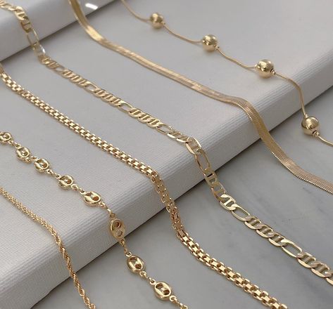 Woman Gold Chain Designs, Gold Chain Bracelet For Women, Chain Designs Gold, Gold Chain Designs For Women, Gold Chain Women, Gold Neck Chain, خواتم خطوبة, Jewellery Chain, Chunky Gold Necklaces