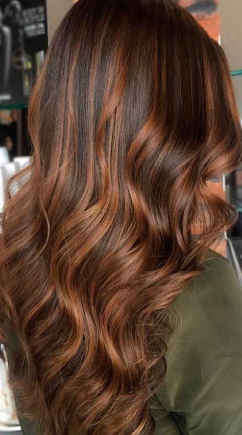 Pelo Color Caramelo, Highlights Inspiration, Color Cobrizo, Auburn Balayage, Rambut Brunette, Hair Pics, Chestnut Hair, Copper Balayage, Blonde Balayage Highlights