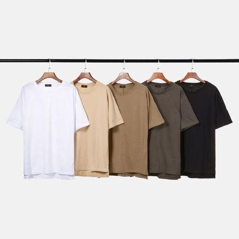 Men's tshirt colour options. Mens Shirts Aesthetic, T Shirt Types, Polo Shirt Outfit Men Street Styles, Baseball Jacket Outfit, Running Style, Color Combinations For Clothes, Mens Casual Outfits Summer, Mens Casual Dress Outfits, Guys Clothing Styles