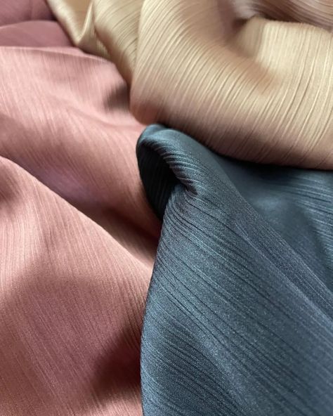 Imported muna satin hijab 1.9×70 Set Selection 189×12 freeship Single 260 per pc +$ Half set 215+$ Note:colours may vary slightly due to different light effects and mobile phone display. No exchange or return for the same. Uncut opening video is mandatory for damage refund or exchange. Satin Hijab, Phone Display, Opening Video, Islamic Fashion, Different Light, Light Effect, Mobile Phone, Satin, Dresses